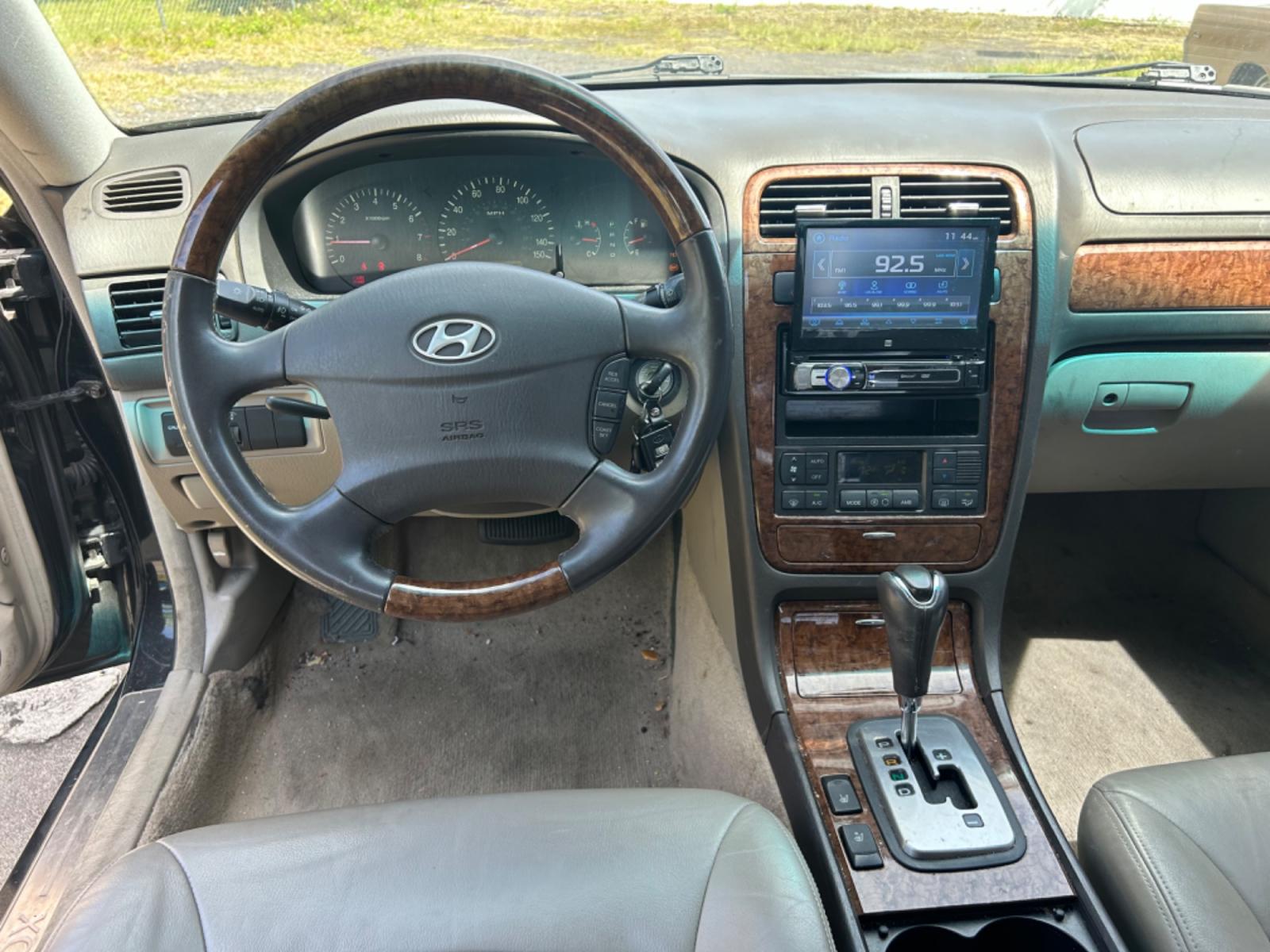 2004 Hyundai XG350 (KMHFU45EX4A) , located at 1758 Cassat Ave., Jacksonville, FL, 32210, (904) 384-2799, 30.286720, -81.730652 - *****$3500.00*****2004 HUYNDAI XG350*****ONLY 107,591 MILES!!!!! 4-DOOR AUTOMATIC TRANSMISSION LEATHER SUNROOF ALLOYS BLUTOOTH ICE COLD AIR CONDITIONING RUNS GREAT!! ASK ABOUT 50/50 FINANCING FOR THIS CAR CALL US NOW @ 904-384-2799 IT WON'T LAST LONG!! - Photo #9